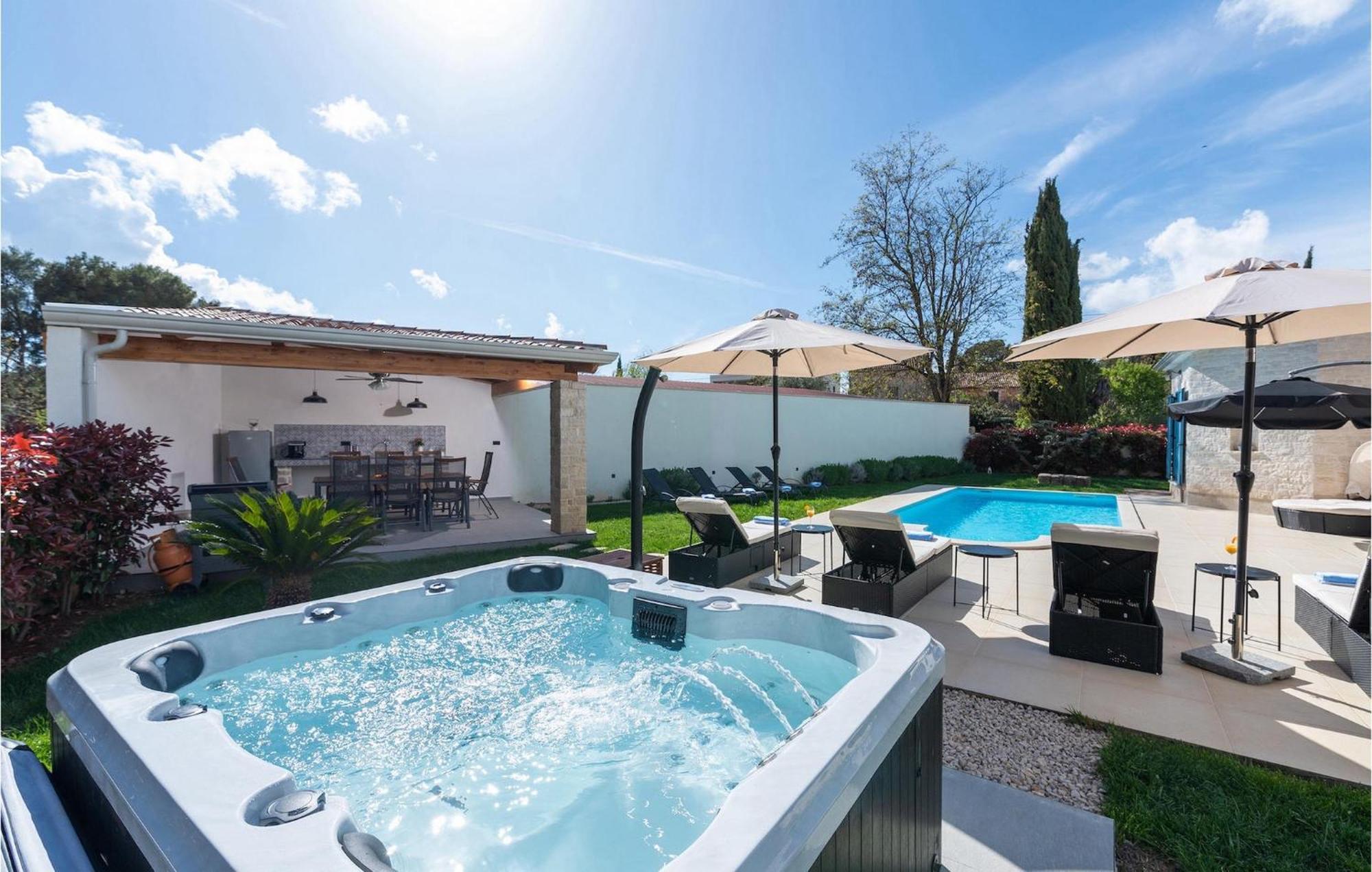 Ladora Holiday home Porec