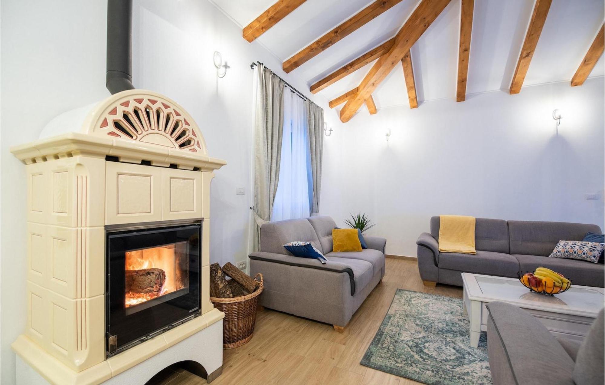 Holiday home Ladora *